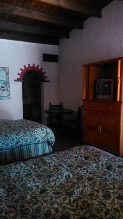 Hotel Parador Santa Cruz Creel Ruang foto