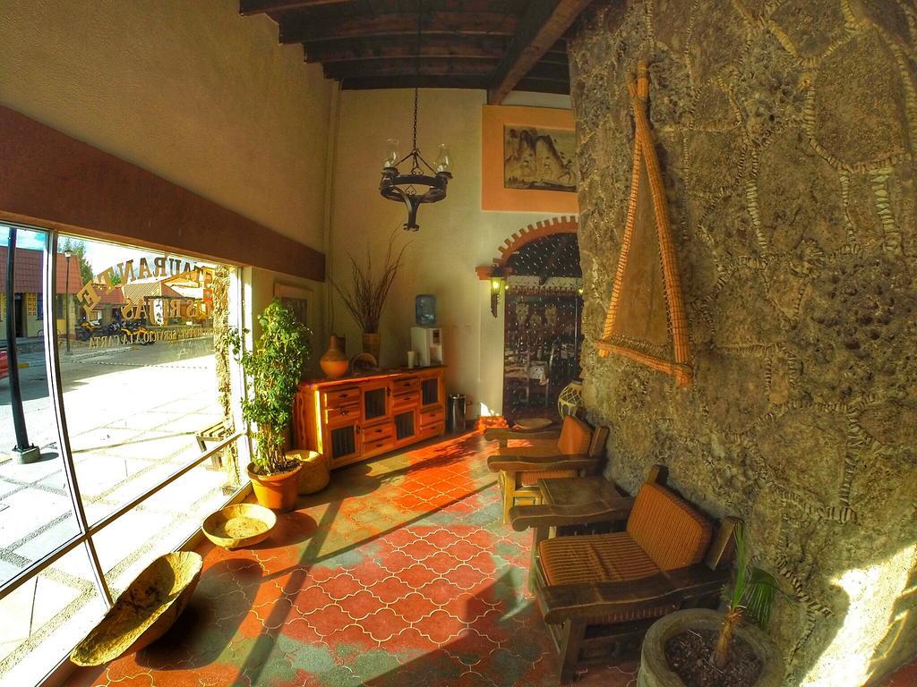 Hotel Parador Santa Cruz Creel Bagian luar foto